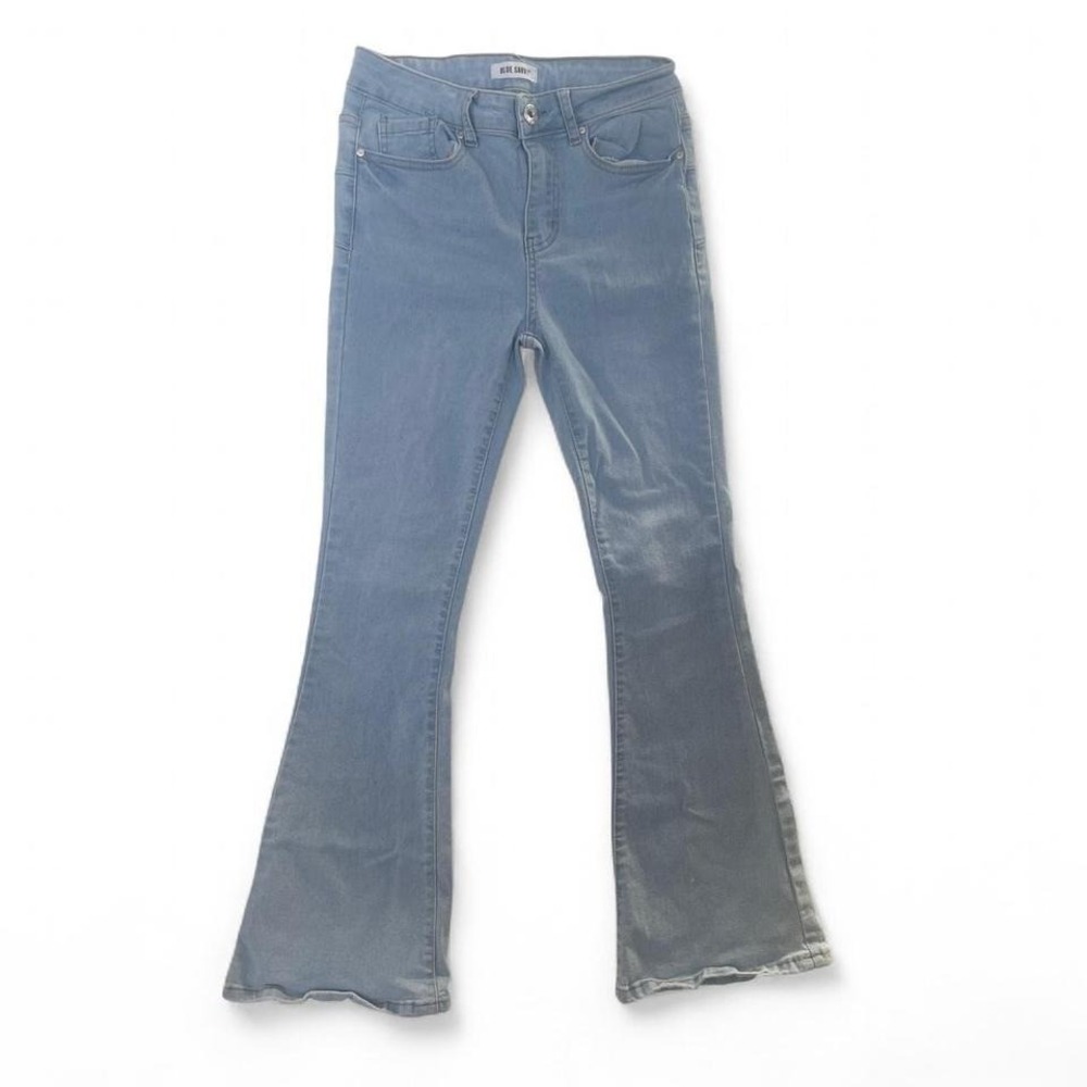 Light‎ blue flare jeans